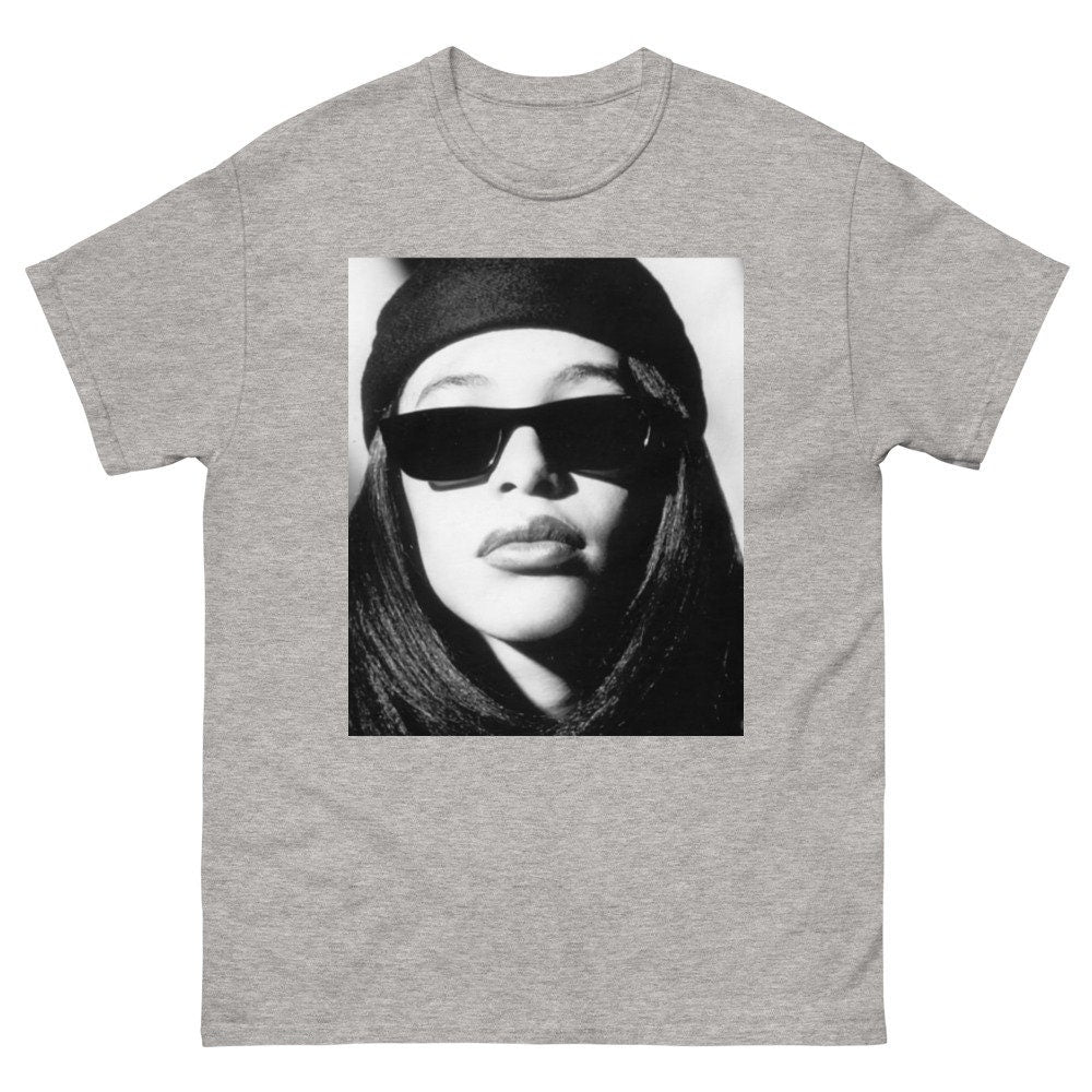 Unisex heavyweight tee